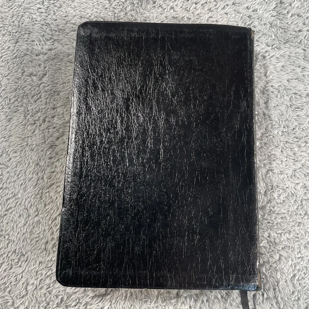 The Experiencing God Study Bible NKJV Broadman & Holman Black Genuine Leather VG